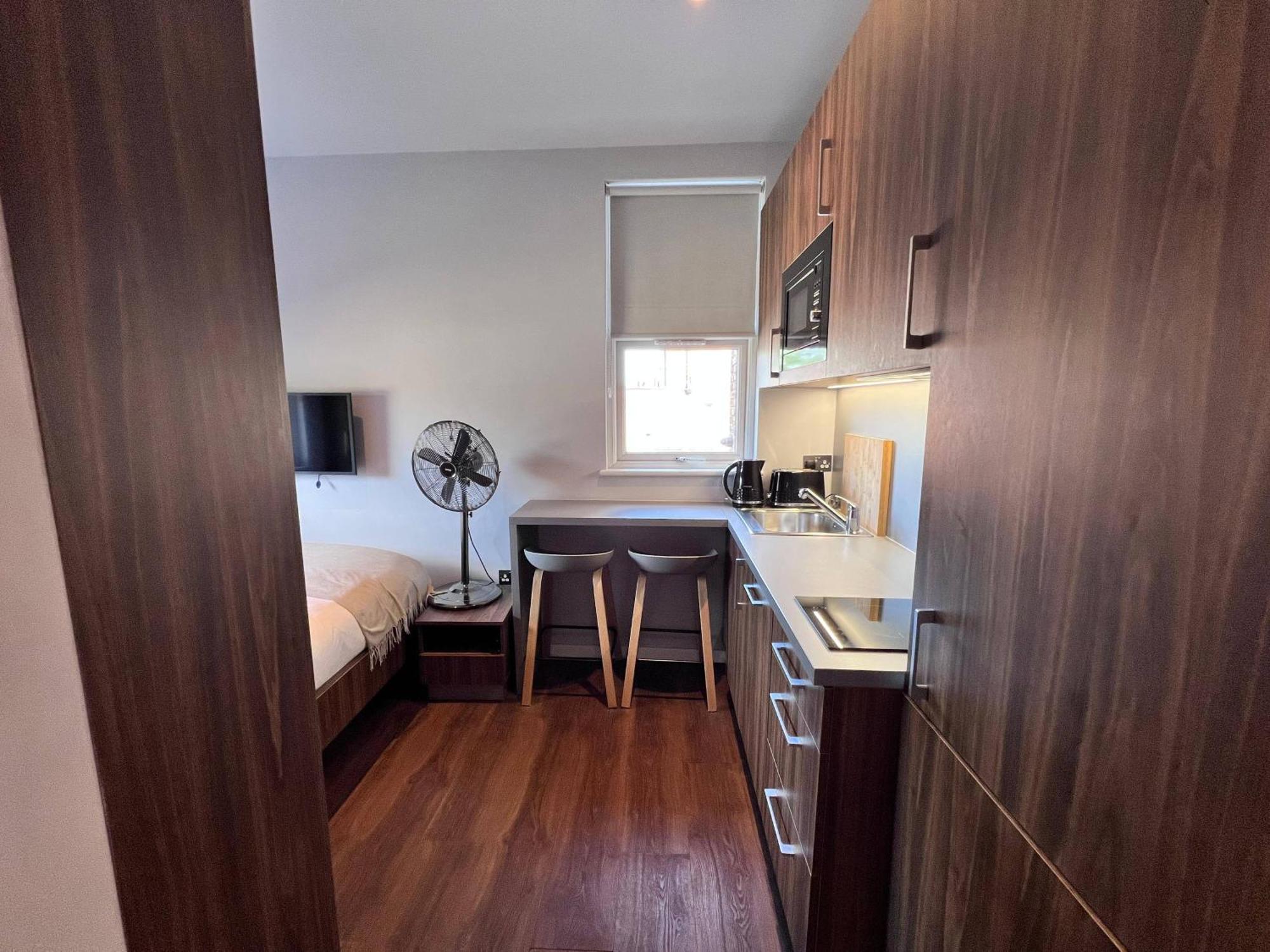 Retreat - Colney Hatch Lane Apartamento Londres